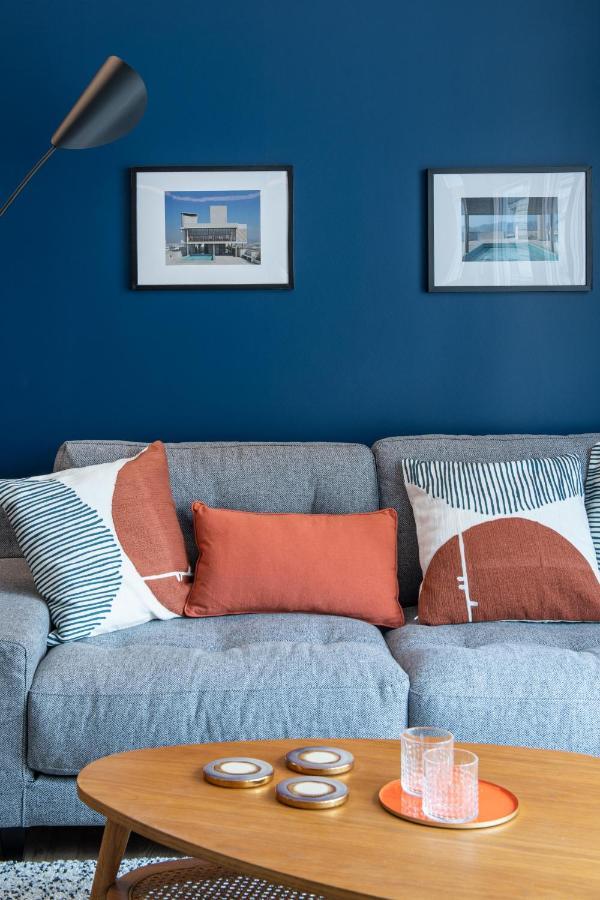 New - Appt Style Le Corbusier Avec Balcon - 8 Pers Apartment Paris Luaran gambar